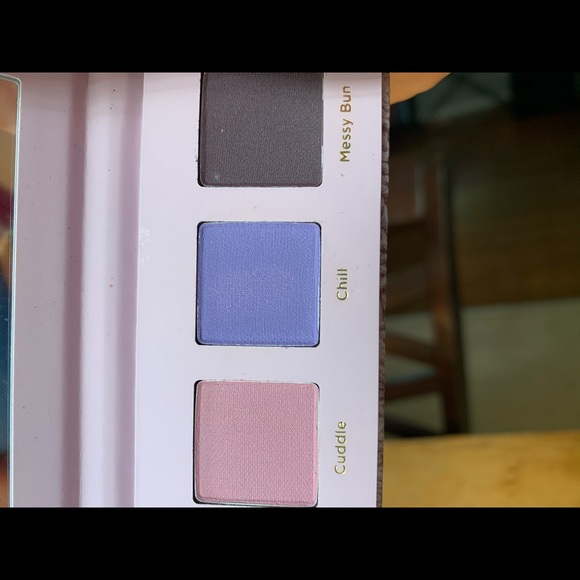 Basic Color Pallete - Picture 3 of 3